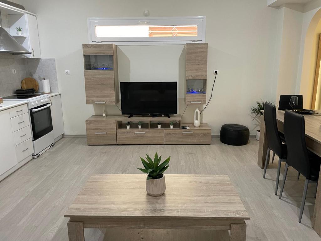 Triptolemus Stay Inn Elefsis Dış mekan fotoğraf