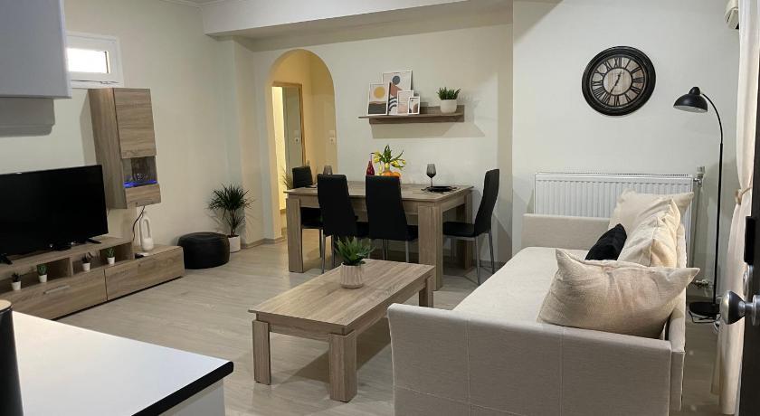 Triptolemus Stay Inn Elefsis Dış mekan fotoğraf